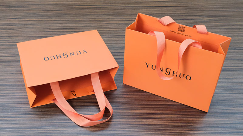 Waistless paper bags Waistless paper bags